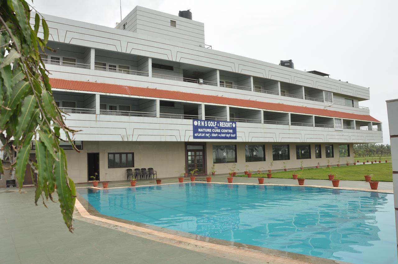 Rns Golf Resort & Nature Cure Centre Mavalli Bagian luar foto